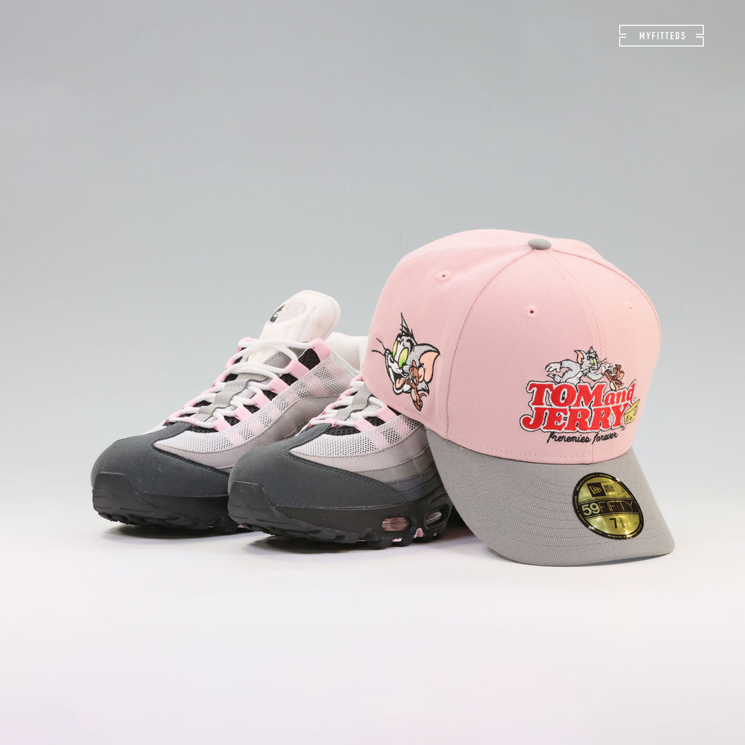 TOM AND JERRY™ 85TH ANNIVERSARY FRENEMIES FOREVER PALE PINK NEW