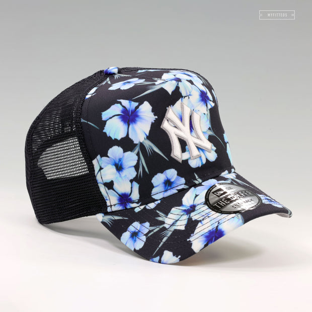 NEW YORK YANKEES ICY FLORAL TRUCKER MESH GOLFER NEW ERA SNAPBACK HAT