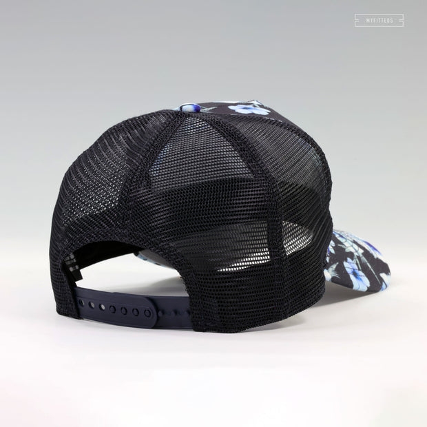 NEW YORK YANKEES ICY FLORAL TRUCKER MESH GOLFER NEW ERA SNAPBACK HAT