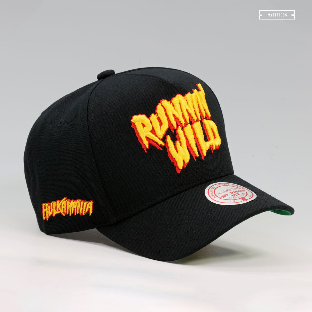 WWE HULKAMANIA RUNNIN' WILD PRO PINCH STRUCTURED MITCHELL & NESS